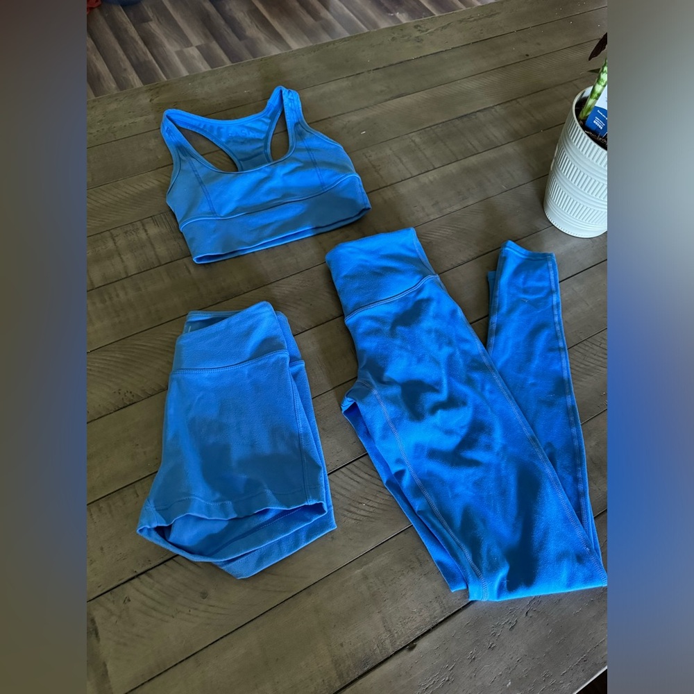 Saski Collection Blue Set- Sports Bra, Shorts and Leggings